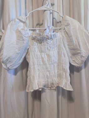 a.n.a White Smocked Puff Sleeve Crop Top